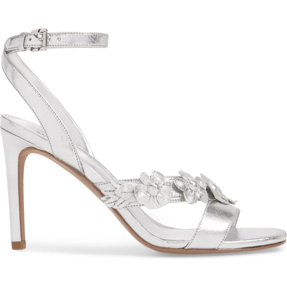 Michael Michael Kors Tricia Sandal in Silver